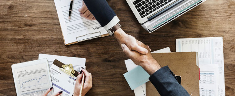 O-que-é-necessário-saber-antes-de-contratar-um-serviço-contábil-Krater-Assessoria-Contabil